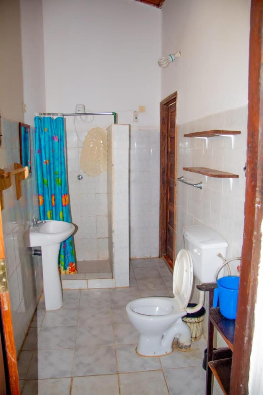 Hostel Pensao Ya Mute Chimoio Luaran gambar